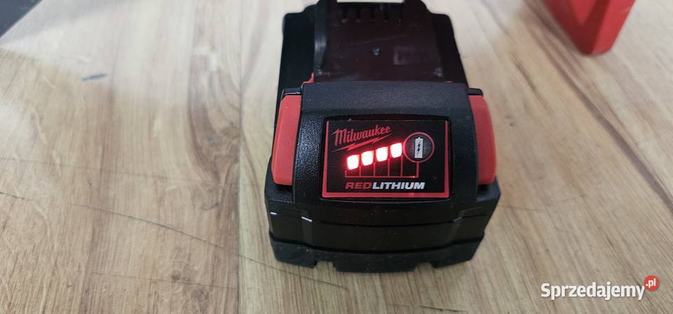 Milwaukee M18 HCC75R502C Hydrauliczne nożyce do