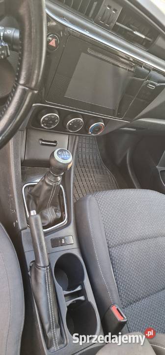 Toyota Corolla benzyna z LPG czujnik zmierzchu Warszawa