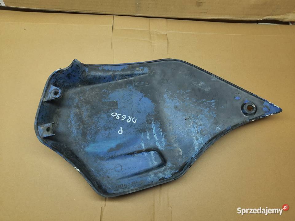 Suzuki dr 650 osłona zbiornika boczek prawy Pozostałe