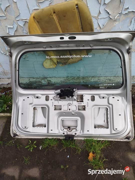 Klapa bagażnika ford focus MK2 kombi osobowe Katowice