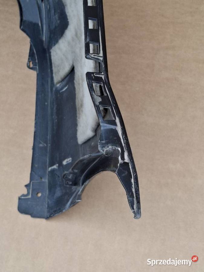 MERCEDES CKLASA W204 KOMBI LIFT ZDERZAK TYŁ