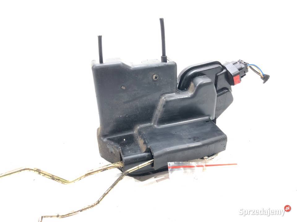 ZAMEK DRZWI PRAWY PRZÓD HYUNDAI TRAJET Van