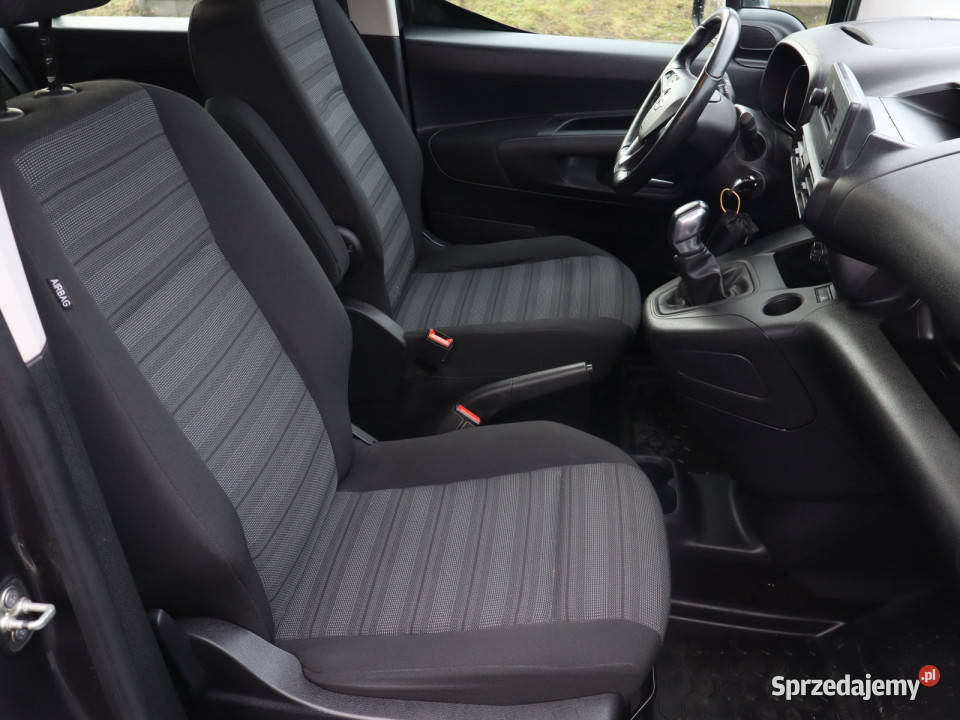 Opel Combo 15 CDTI Bielany Wrocławskie