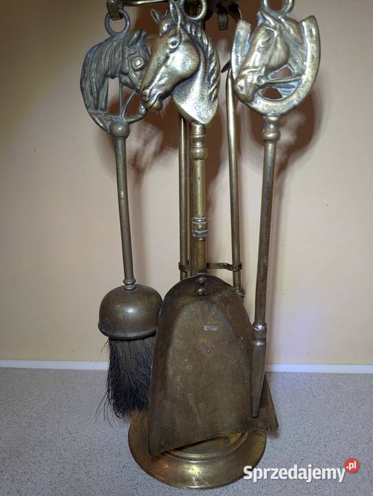 Zestaw kominkowy wykonany z mosiądzu Piła