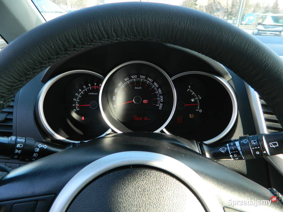 ŁADNA KIA VENGA SALON POLSKA