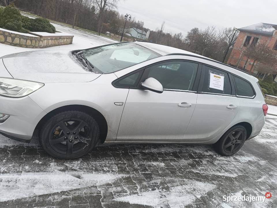 Sprzedam Opel Astra J 4/5 łódzkie