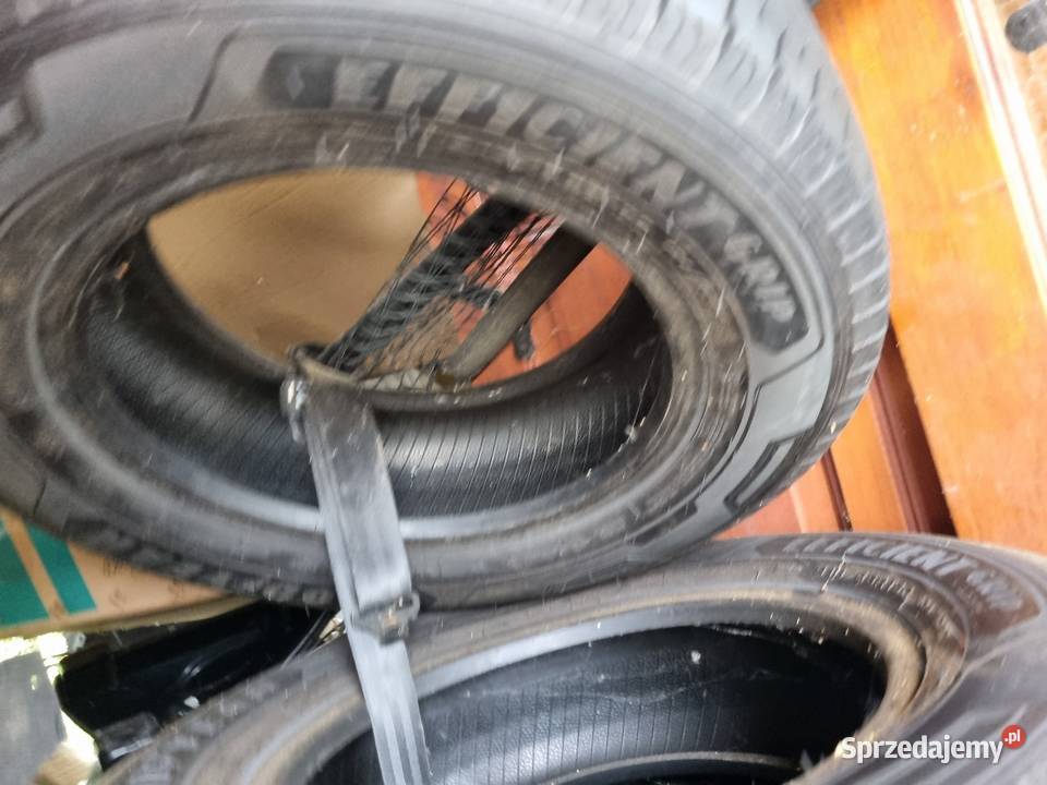 4 Opony 215 65 R15C Wzmacniane Goodyear 2020r T do 190 km/h małopolskie Skawina