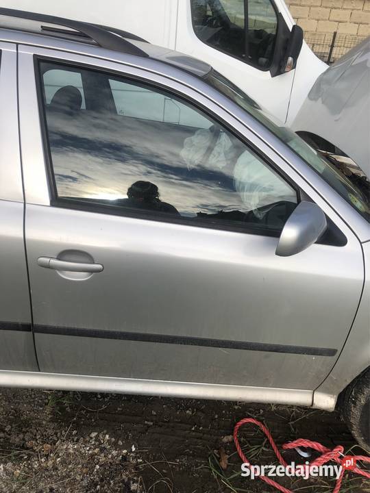 Drzwi prawy przód skoda octavia I combi Kozy