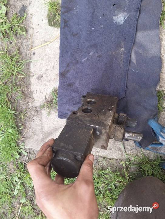 Rozdzielacz sterowanie EHR docisk wom lubelskie Radzyń Podlaski sprzedam