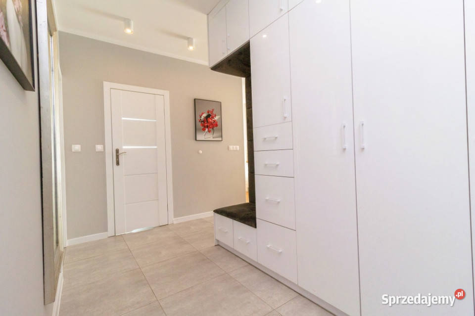 OKAZJA 4 pokoje 764 m parking w bez prowizji 77m2 warmińsko-mazurskie Olsztyn