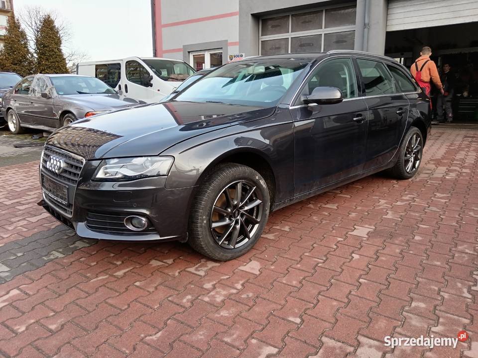 Audi a4 b8 automat 160 kombi z Niemiec Rok produkcji 2011 małopolskie Tarnów