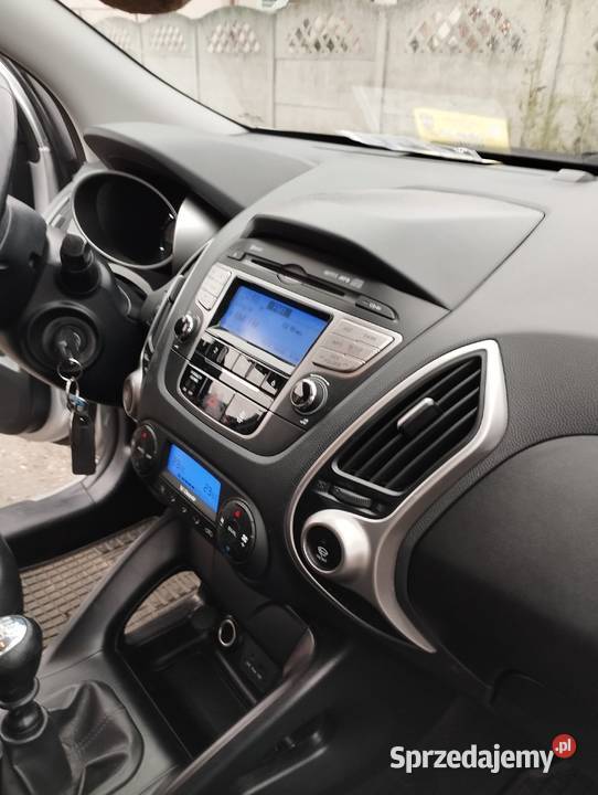Hyundai ix 35 niski przebieg manualna dolnośląskie Strzegom sprzedam