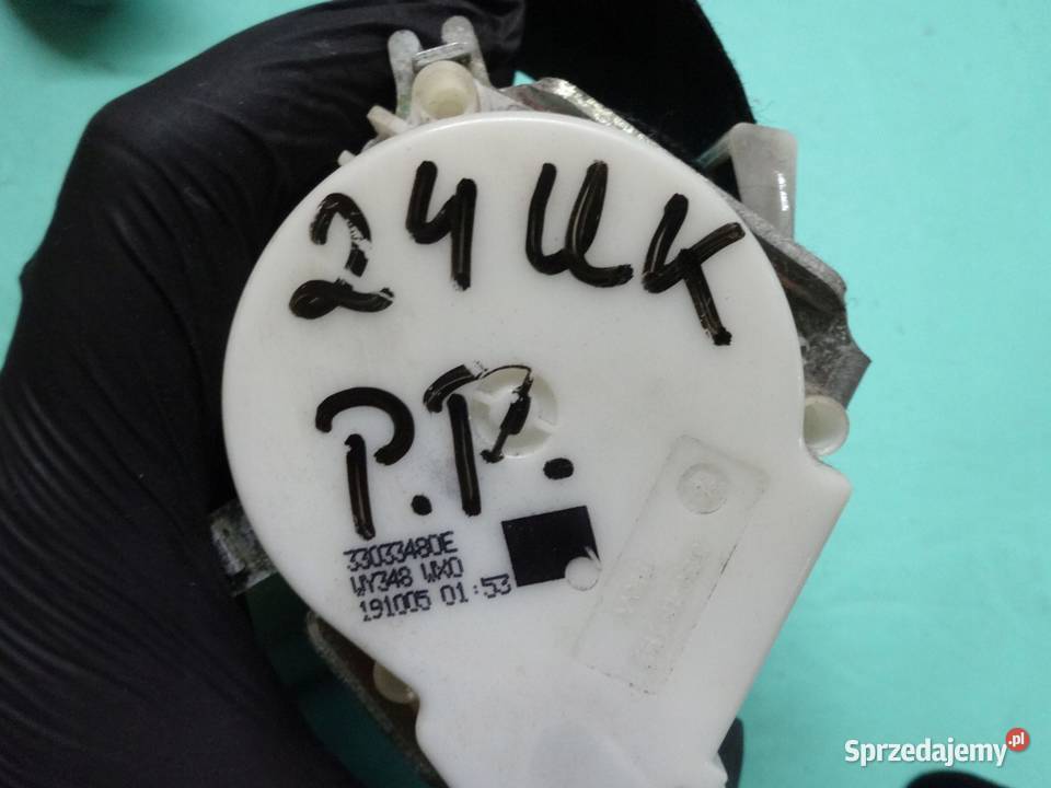 BMW X3 E83 06r pas bezpieczeństwa prawy przód osobowe Pasy bezpieczeństwa