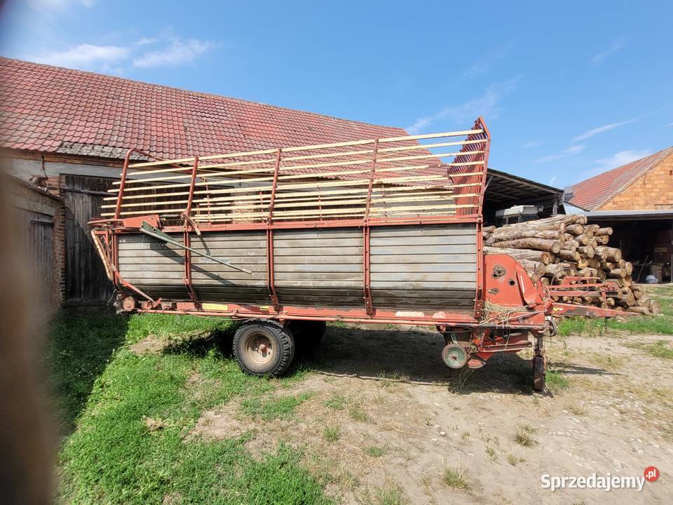 Przyczepa samozbierająca do balotów w w Przyczepy rolnicze sprzedam
