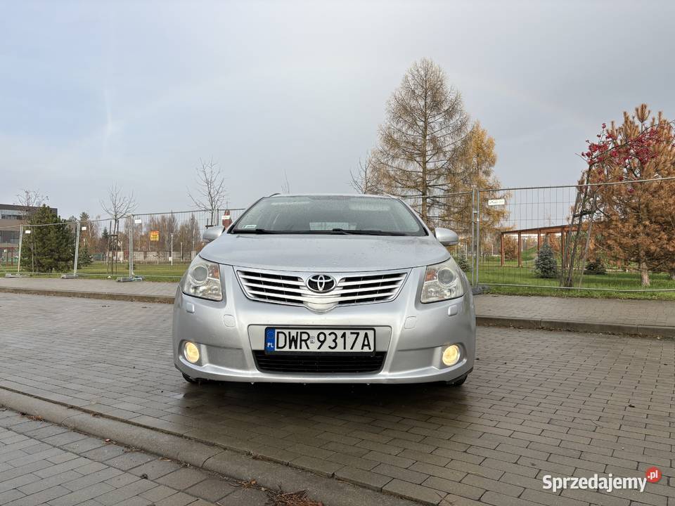 Toyota Avensis 20d4D 126 2009 zarejestrowana nieuszkodzony Jelcz-Laskowice sprzedam
