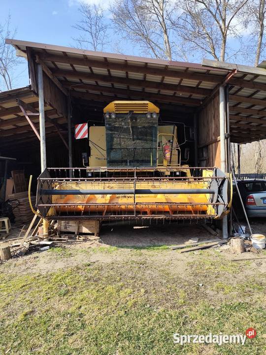 Kombajn zbożowy Holland TX32 Głowno