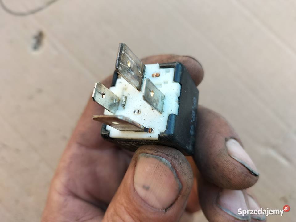 PRZEKAŹNIK AUDI VW 213 443951253J lubelskie Kamień-Kolonia