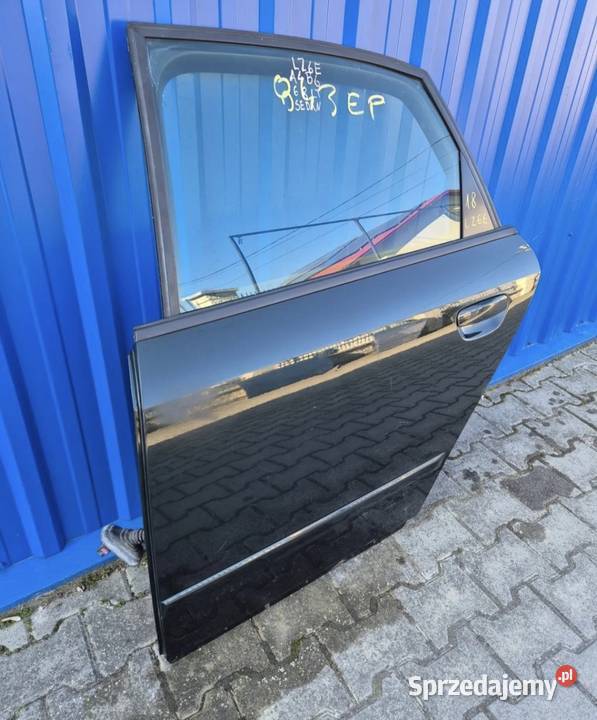 18 DRZWI TYŁ LEWY TYLNE LEWE AUDI A4 B6 SEDAN osobowe Działoszyce
