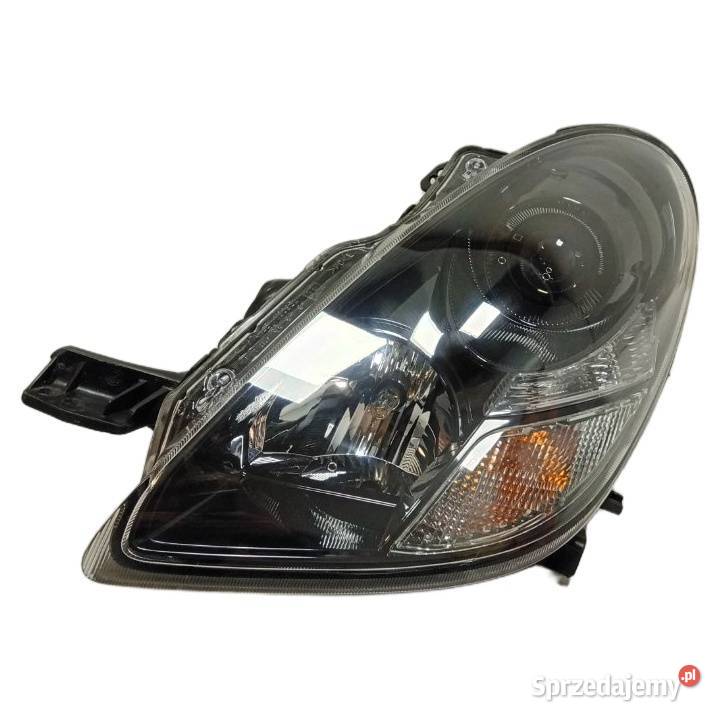 Lampa prawa przednia Citroen CCrosser Mitsubishi