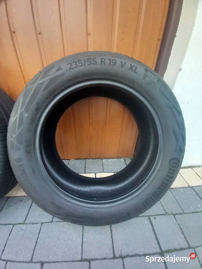 Sprzedam opony 235 55 19 continental z 20 roku 6km Chocicza