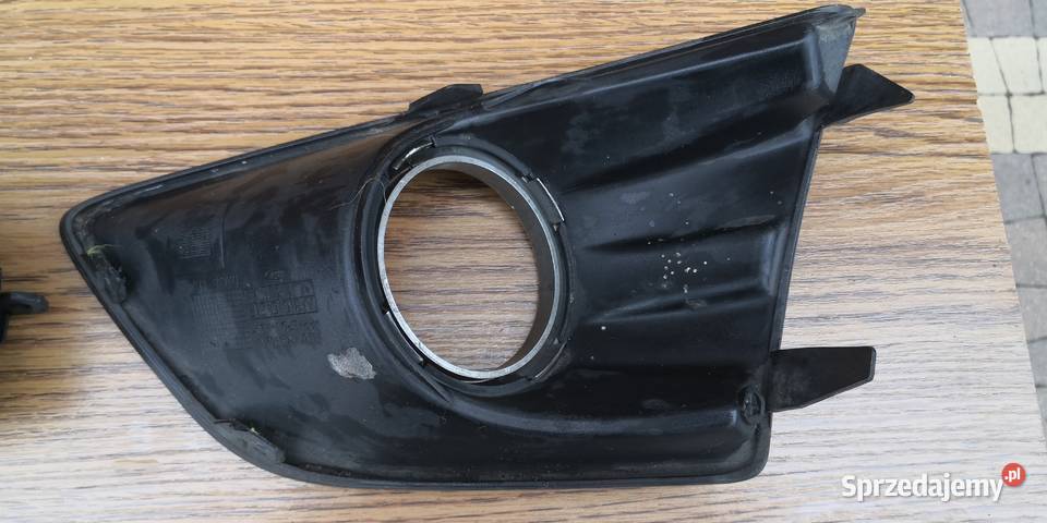 Halogeny z ramką ford c mk2 łódzkie Kutno sprzedam