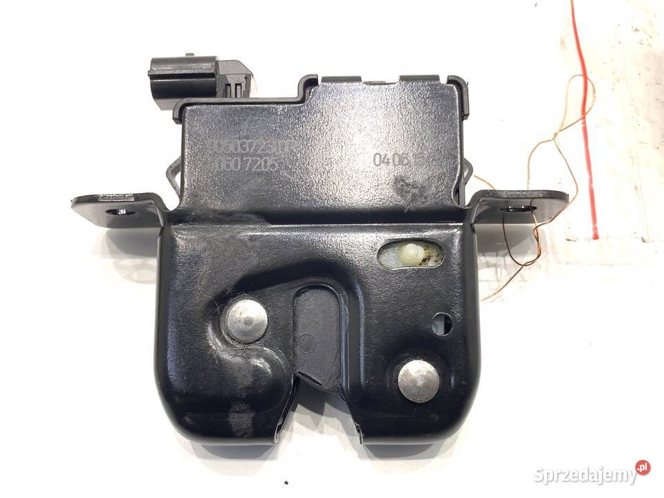 ZAMEK KLAPY TYŁ DACIA DUSTER SUV 905037230R 1018 osobowe