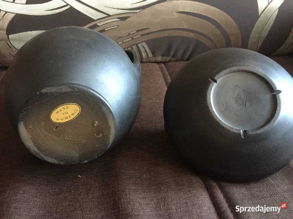 Amfora z dwoma uchwytami z czarnej glinki z mazowieckie Warszawa