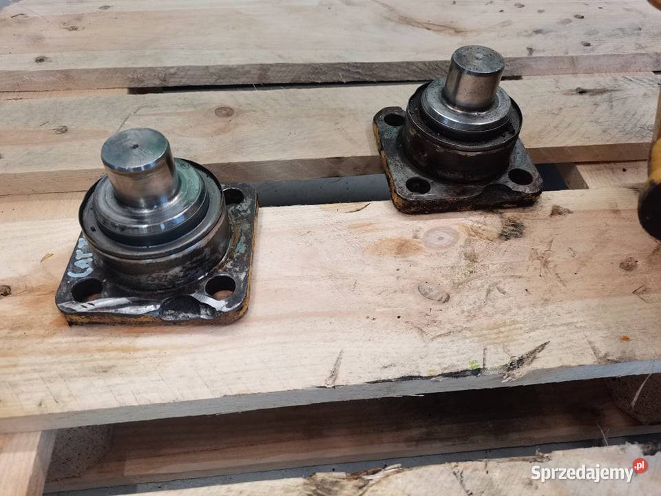 Zwrotnica CAT TH 355 Carraro Wilkowo