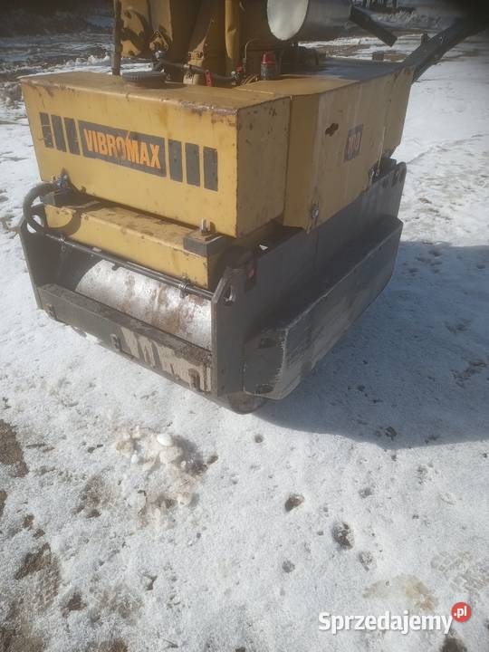 Zageszczarka walec z wibracją 1100 Nowa Karczma