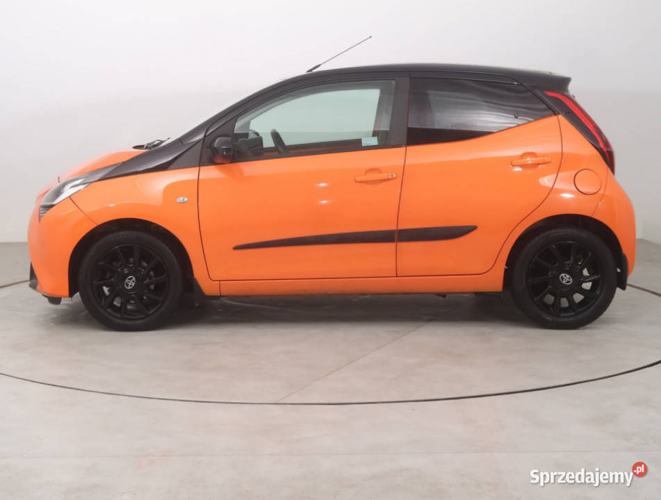 Toyota Aygo 10 VVTi isofix Bielany Wrocławskie