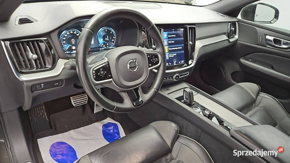 Volvo V60 B4 D Plus Dark aut Z Polskiego Salonu wspomaganie kierownicy V60 Warszawa
