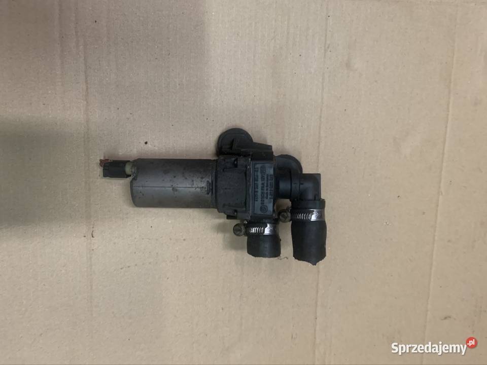 8369806 dodatkowa pompka wody bmw 3 e90 e91 e92 Pompy wody