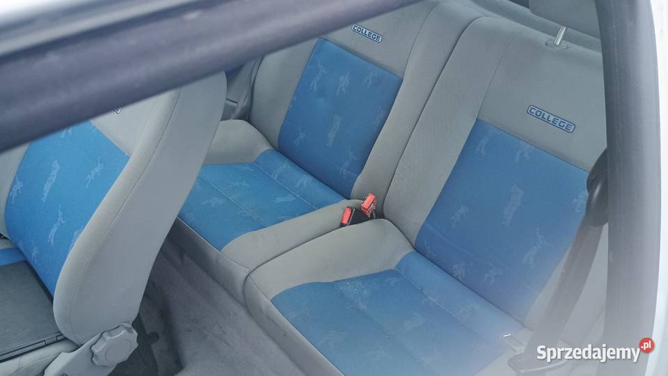 Volkswagen Lupo 14 benzyna 2000r benzyna Poniatowa sprzedam