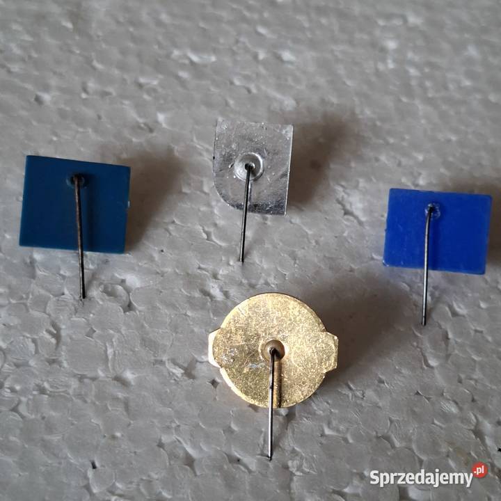 przypinki biur turystycznych Warszawa