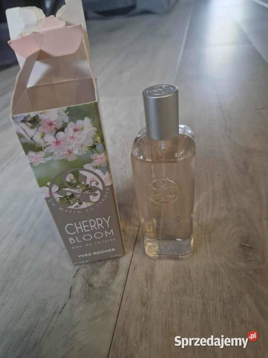 WODA TOALETOWA KWIAT WISNI 100 ML Łomża sprzedam