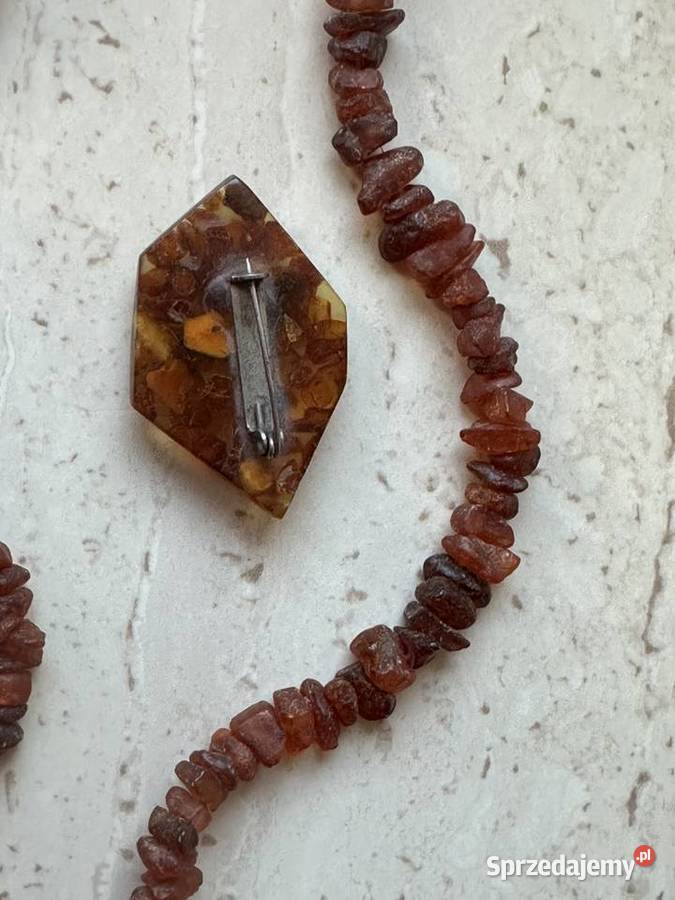 Komplet naszyjnik z broszką z bursztynu sprzedam