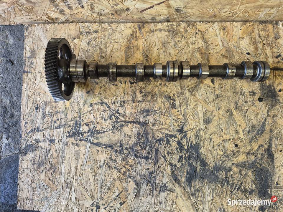 Wałek rozrządu silnika 4D98E3ZSFB KOMATSU PC80 śląskie Tychy sprzedam