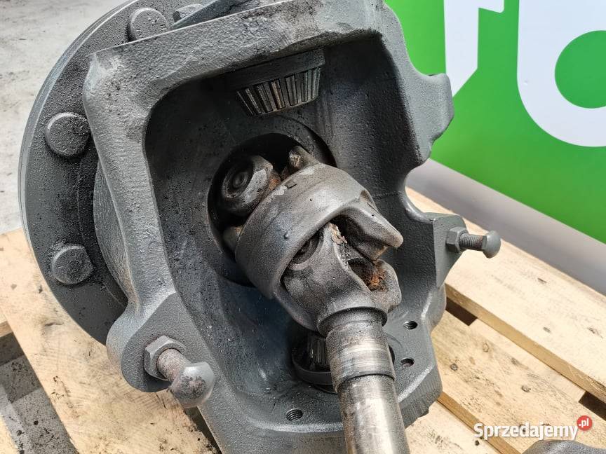Zwrotnica Fendt 824 Vario Wilkowo