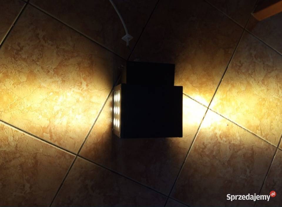 Lampa ścienna 18 LED Dwustronna XXL zewnętrzna zewnętrzne Ściany i elewacje Sosnowiec