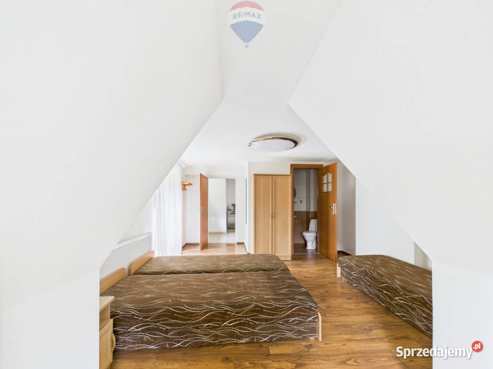 Duży dom Bukowina Tatrzańska asfalt