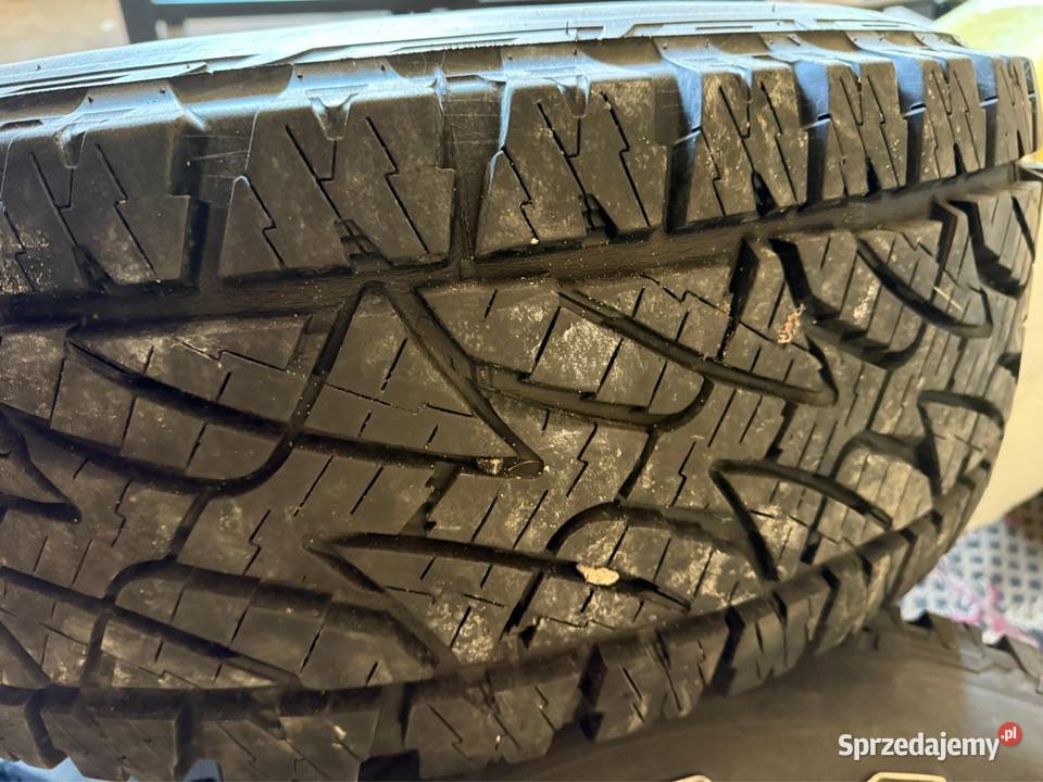 2857516 z felgami do Hummer H3 Niezdara