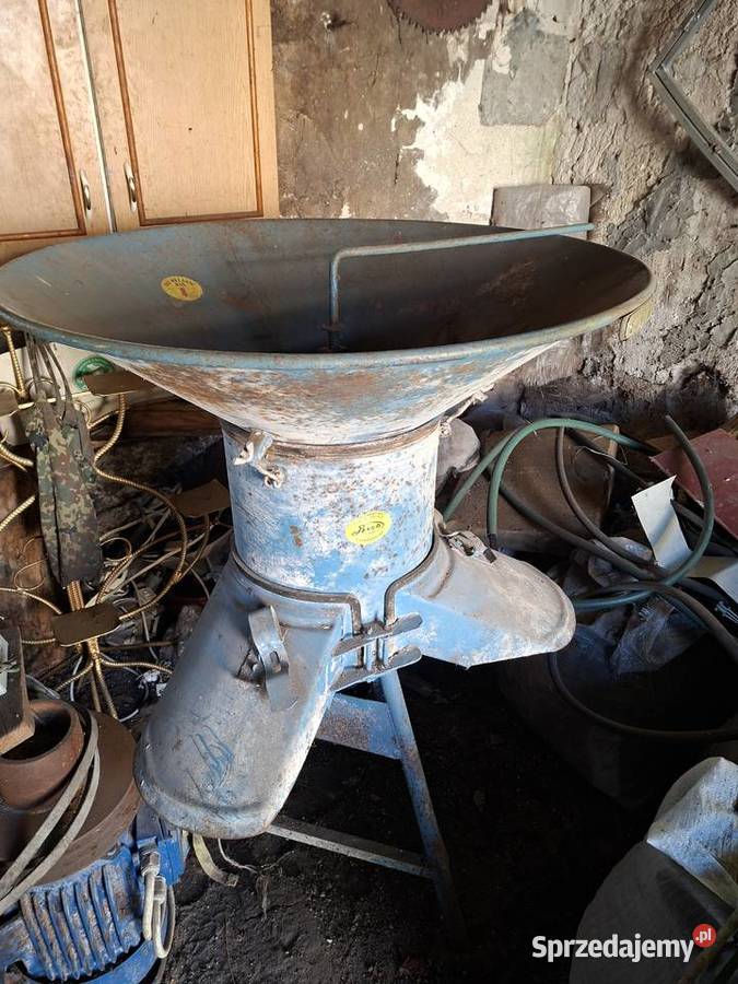 Śrutownik Bąk z kompletem sit 10kW nieuszkodzony Brody