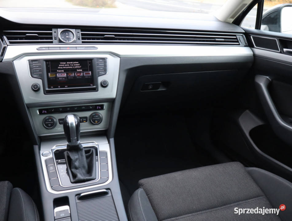 VW Passat 20 TDI wielofunkcyjna kierownica Samochody osobowe mazowieckie Piaseczno