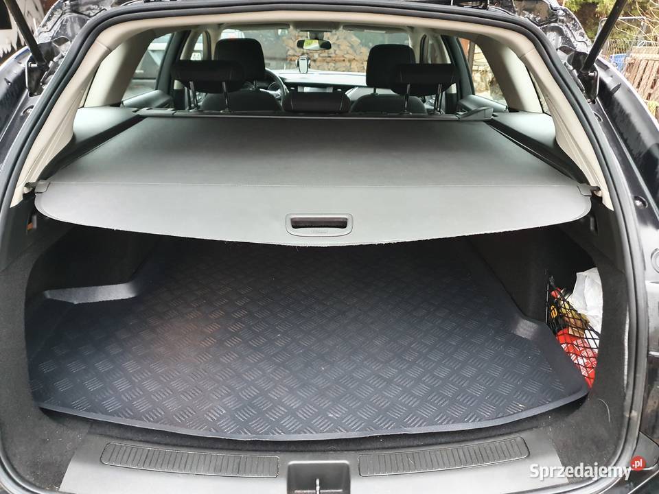 OPEL INSIGNIA nieuszkodzony