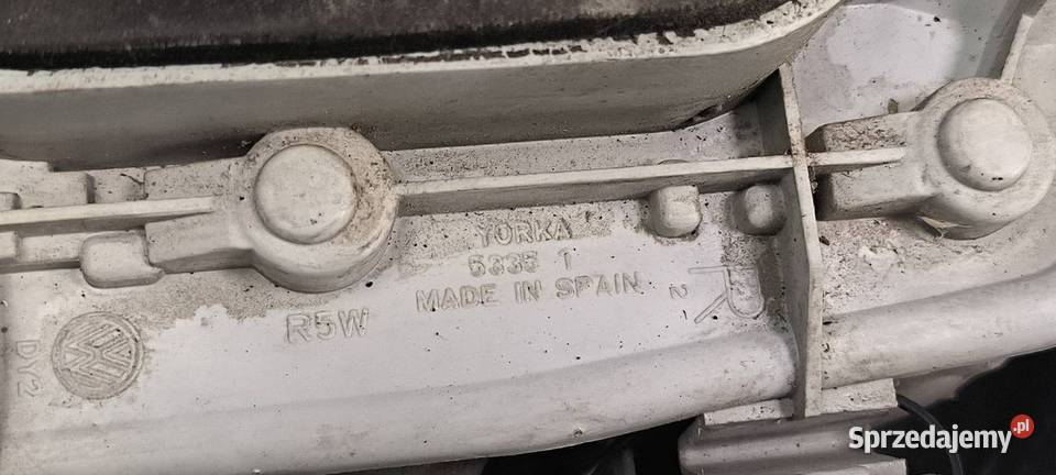 LAMPA PRAWA TYŁ VOLKSWAGEN POLO 9N 6Q6945258A Lipno