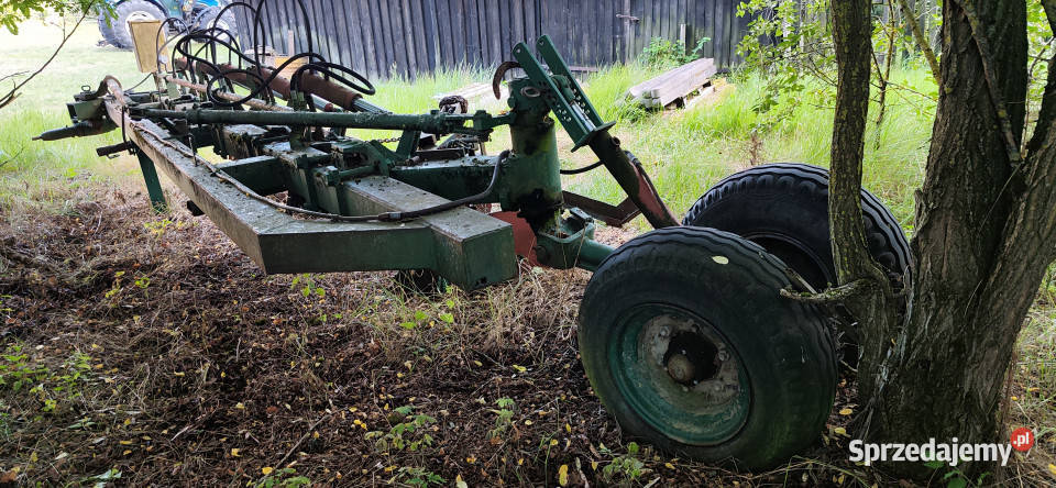 Pług zagonowy 5skibowy hydrauliczny Oborzany sprzedam