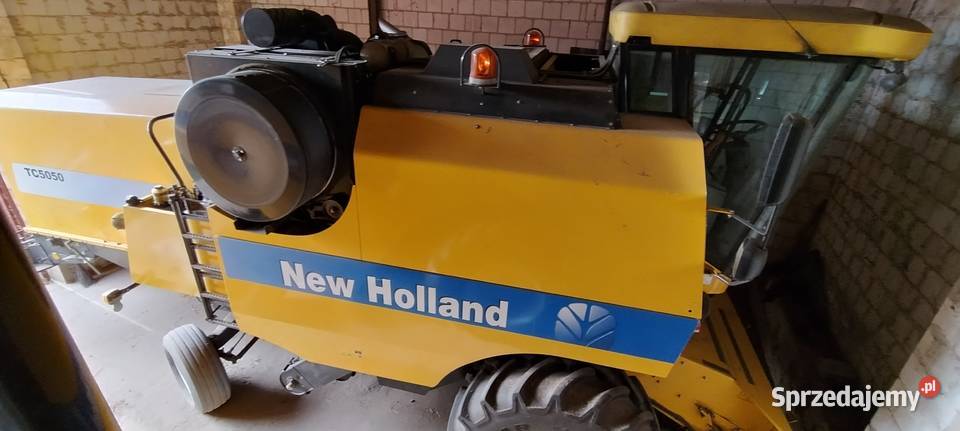 Kombajn zbożowy Holland New Holland Waśniów