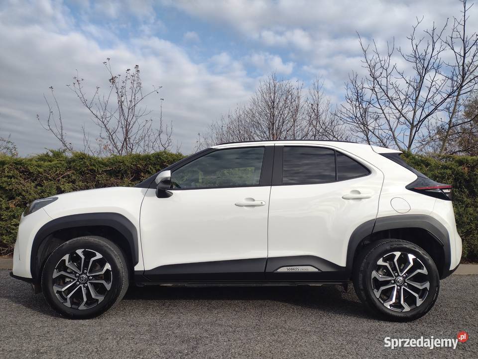 15 Hybryda 7 NAVI Kamera FULLLED Grzane fotele Tarnów