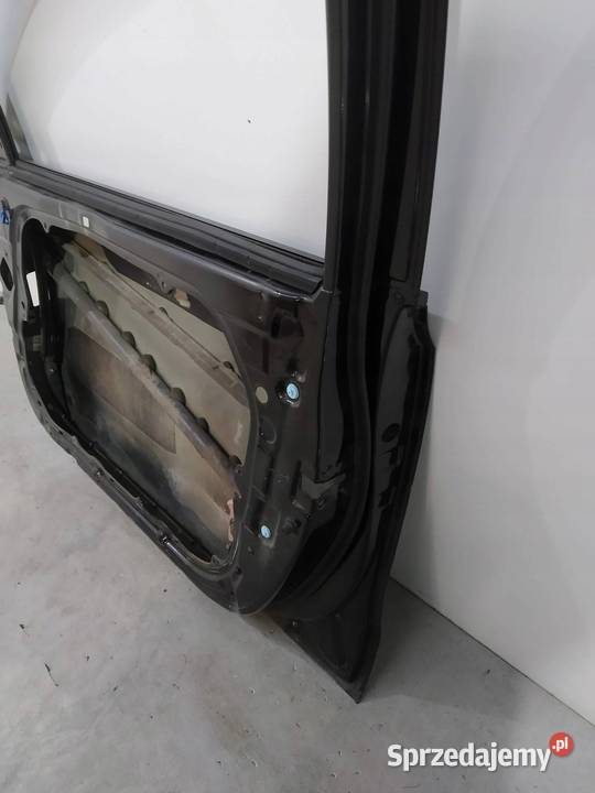 DRZWI PRAWE PRZÓD 9F Hyundai i30 I 20072012