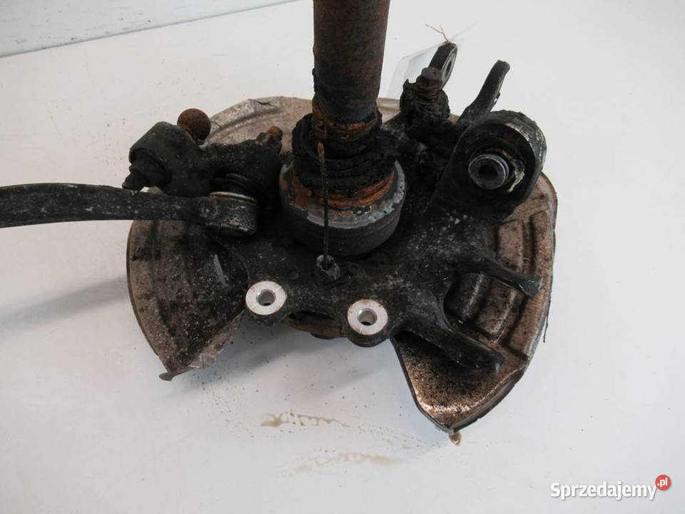 ZWROTNICA PIASTA PRAWA TYŁ BMW F22